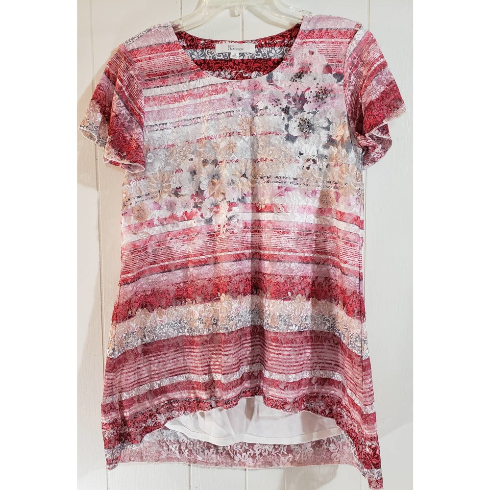 89th & Madison size small red multicolored blouse